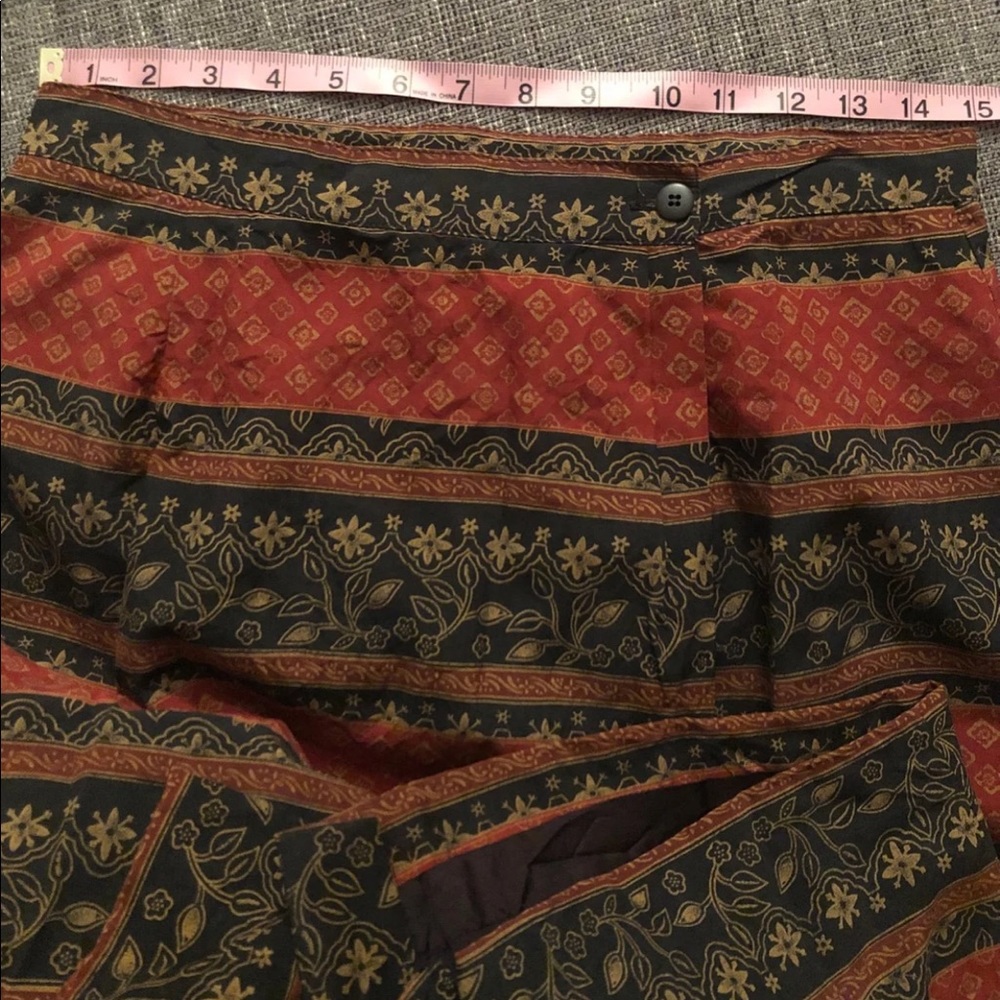 Skirt - Picture 3 of 3